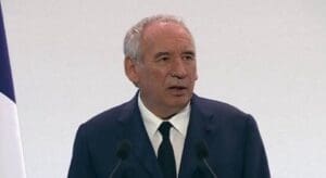Lire la suite à propos de l’article Budget : Bayrou lance une diète drastique de 44  milliards d’euros
